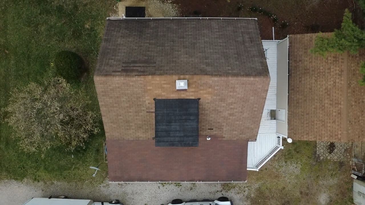 Gallery photos for Lancaster Ohio Home Transformation with New Roof: Image #3