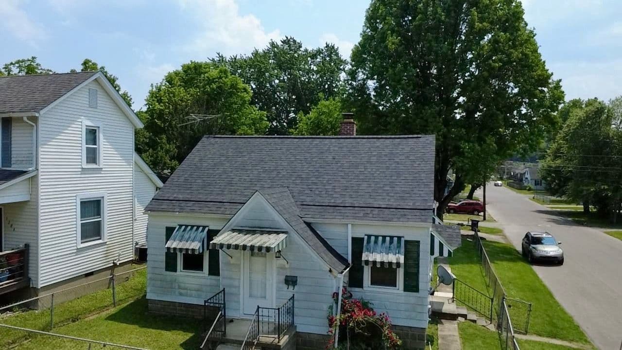 Lancaster OH Roofing Upgrade with Onyx Black Shingles image