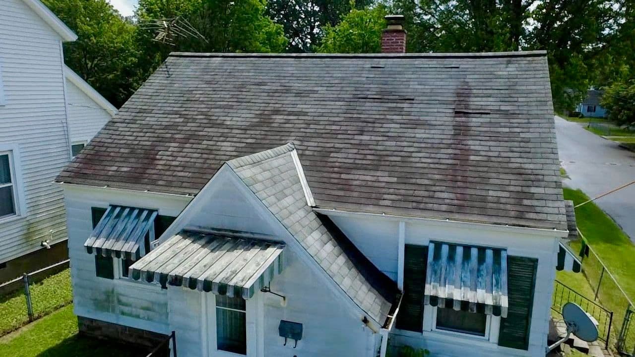 Gallery photos for Lancaster OH Roofing Upgrade with Onyx Black Shingles: Image #3