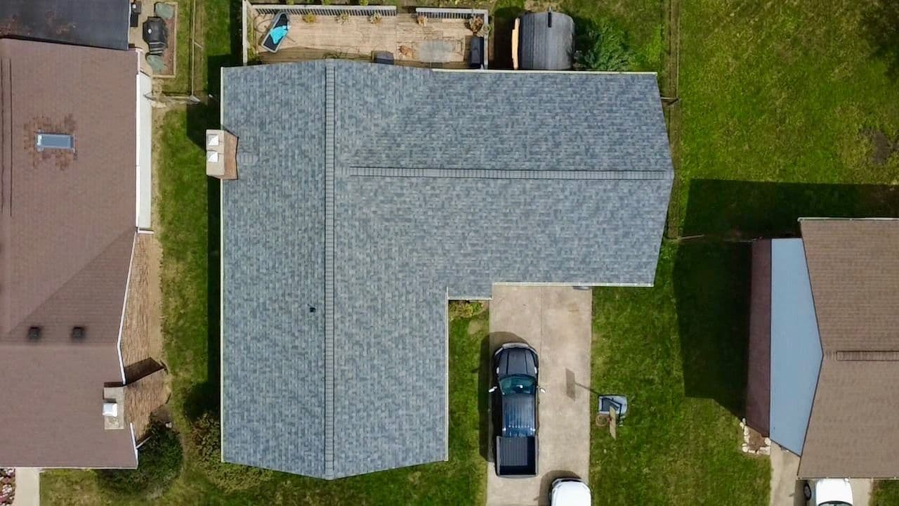 Expert Roofing Redesign Using Owens Corning Shingles image